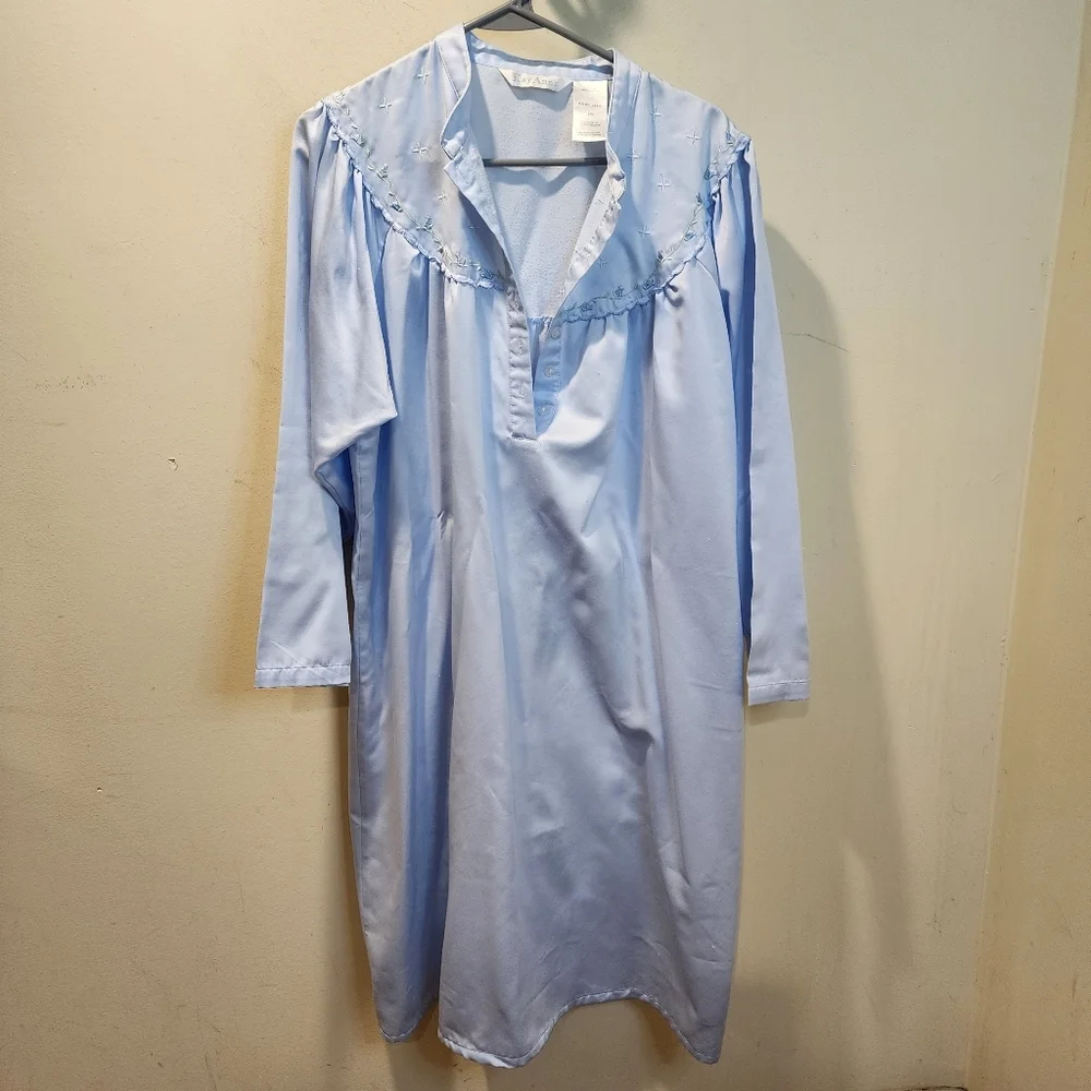 KAY ANNA Light Blue Long Sleeve Nightgown with Lace Trim Sz L